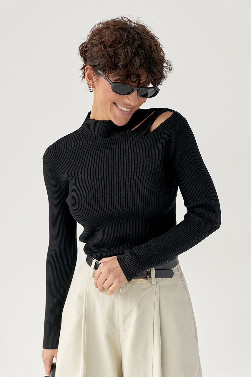 Черный лонгслив женский