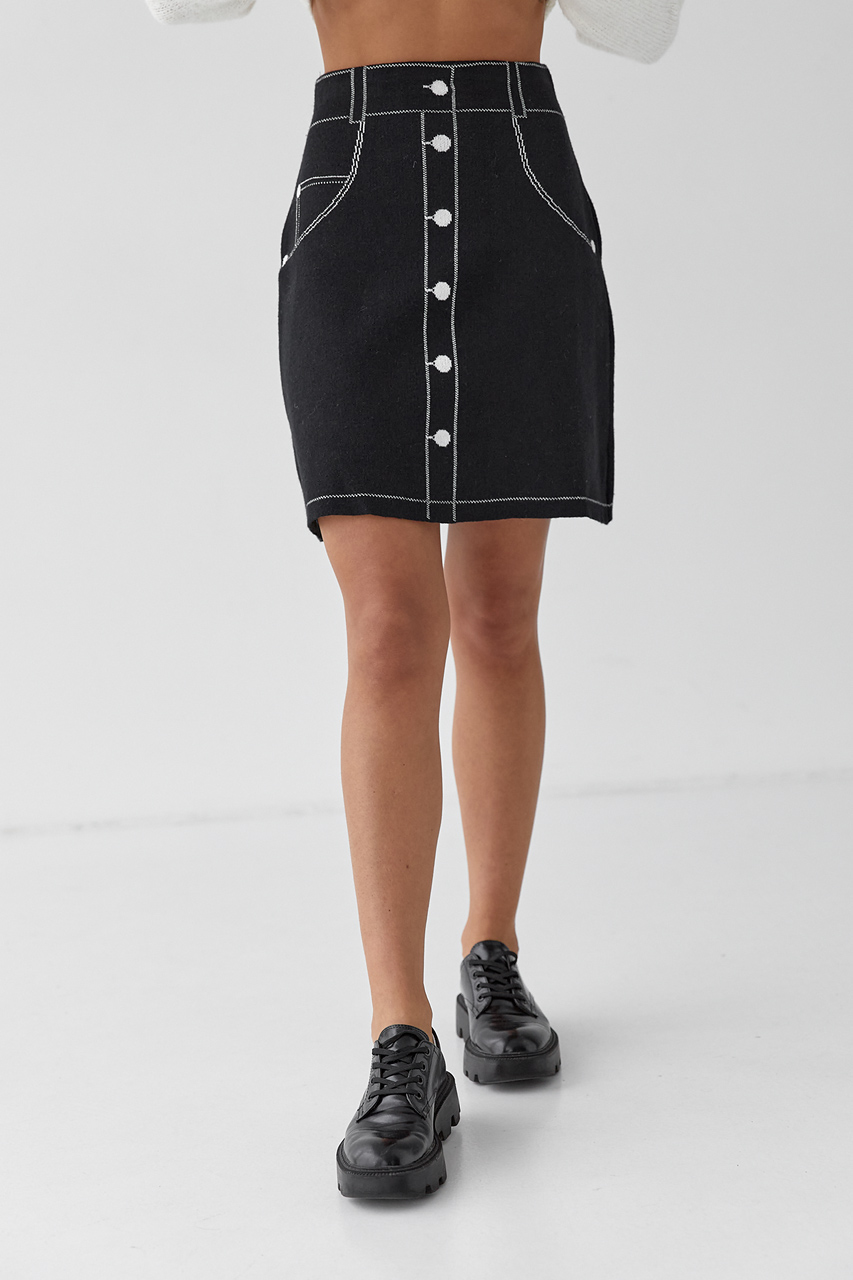 Трикотажная мини-юбка с нарисованными пуговицами и карманами - черный 
