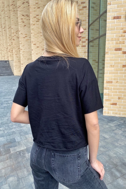 Короткая футболка женская с принтом и вышивкой бусинами - 3997 - купить в Украине | Интернет магазин LUREX