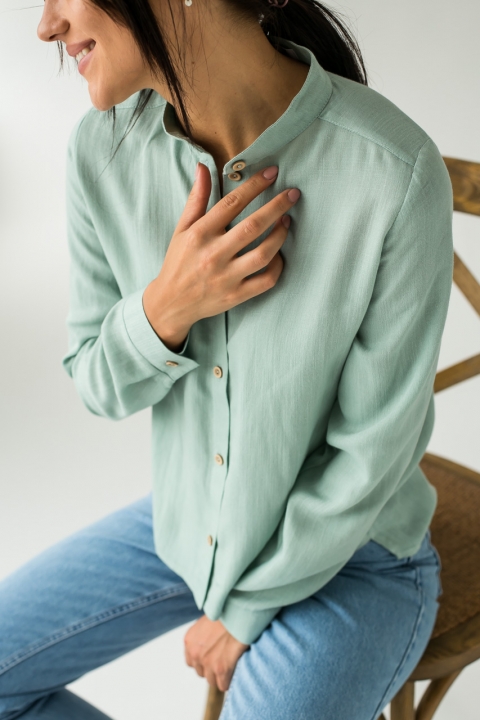 Елегантна блузка з коміром стійкою - 101718 - купити в Україні | Інтернет магазин LUREX