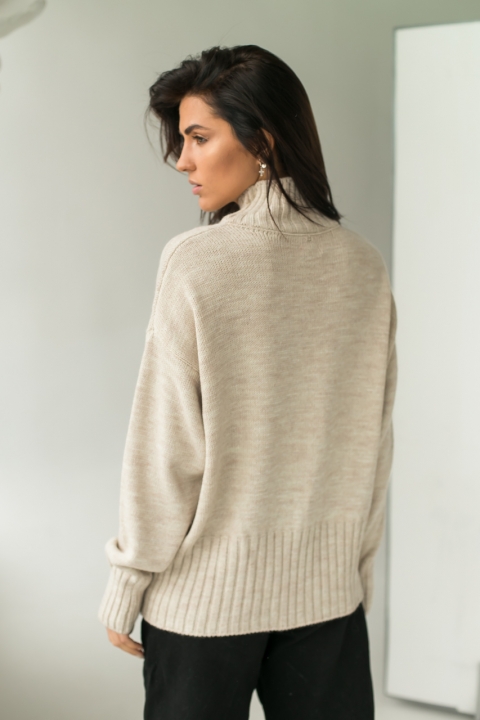 Теплый свитер с манжетами вязки лапша - 101749 - купить в Украине | Интернет магазин LUREX