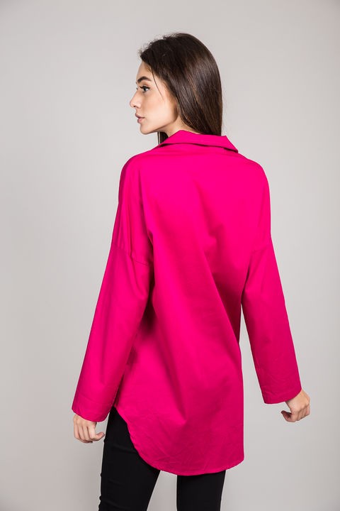 Фото 9 модели L0024 Рубашка с удлиненной спинкой и нашивкой LUREX - рожевий