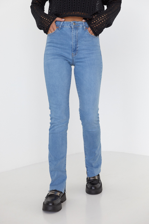 Жіночі джинси skinny з розрізами