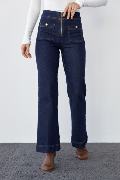 Жіночі джинси зі стрілками та накладними кишенями