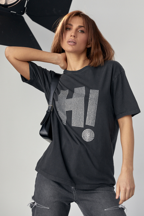 Трикотажная футболка с надписью Hi из термостраз