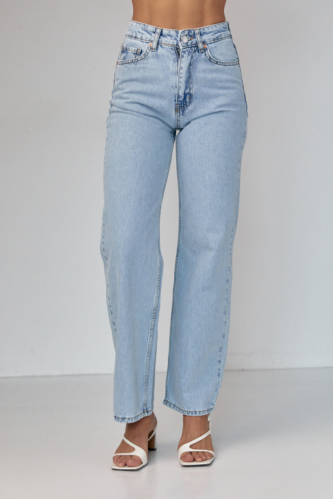 Жіночі прямі джинси Straight