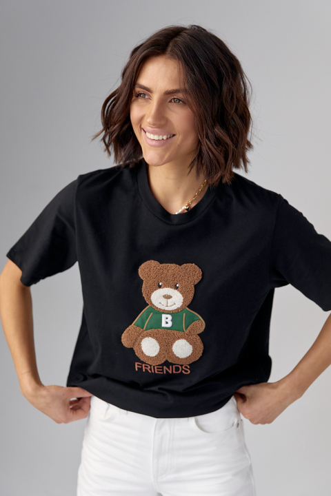 Жіноча футболка з ведмедиком