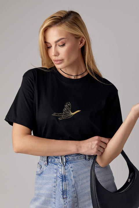 Трикотажная футболка украшена птицей из страз