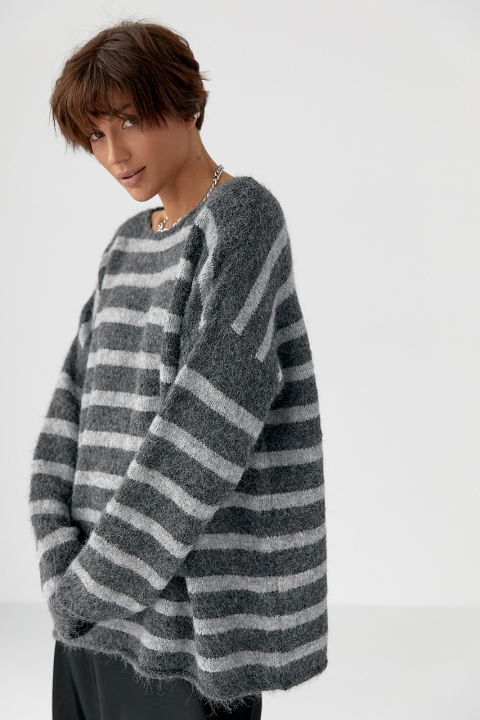 Теплая вязаная кофта oversize в полоску