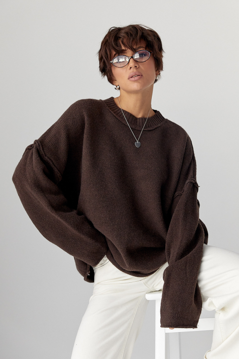 Теплий вільний джемпер зі швами назовні