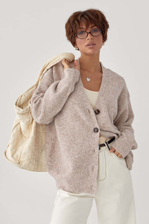 Вязаный свободный кардиган на пуговицах