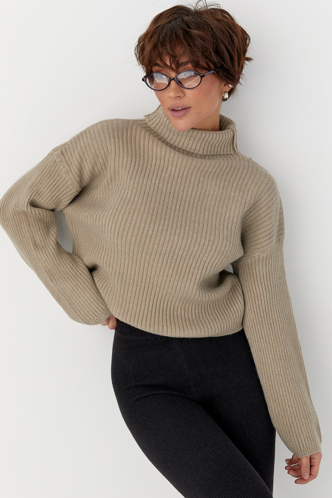 Базовый теплый гольф в рубчик