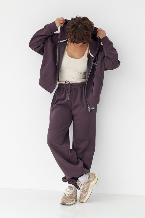 Утеплений спортивний костюм із худі та прямими штанами