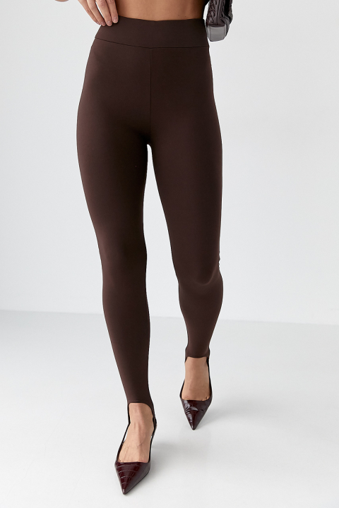 Эластические лосины со штрипками