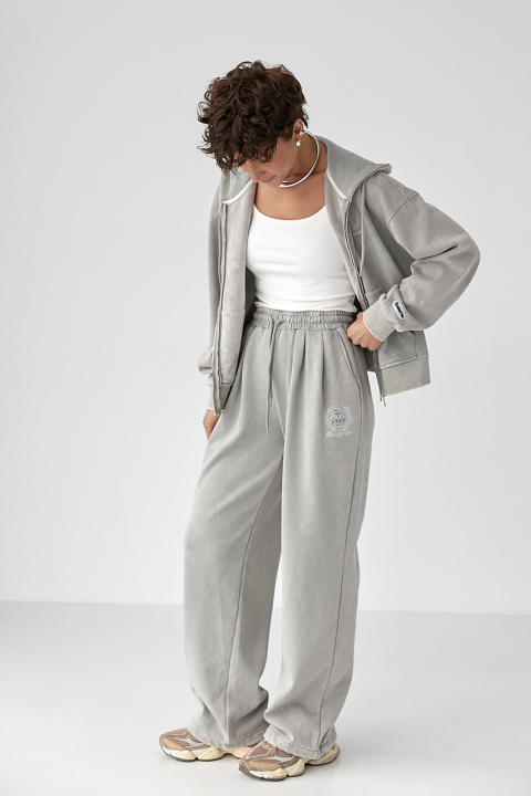 Теплий спортивний костюм у техніці тай-дай