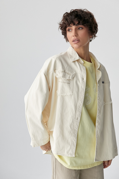 Котоновая рубашка с накладными карманами