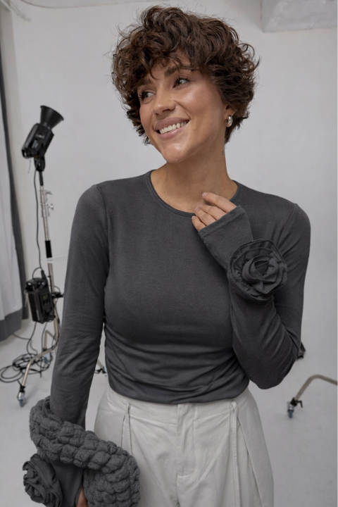 Эластичный лонг с розами