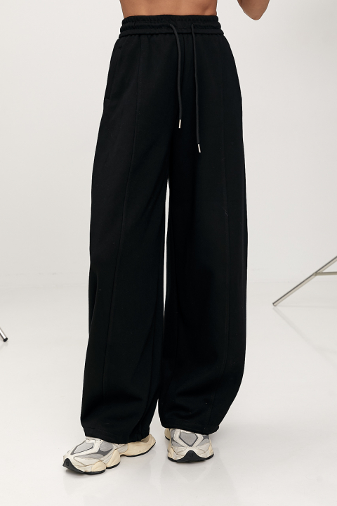 Вільні однотонні спортивні штани