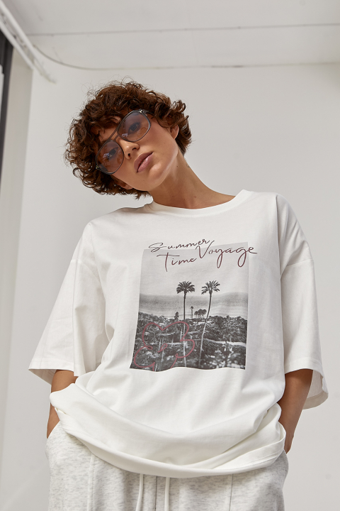 Футболка оверсайз із пляжним принтом