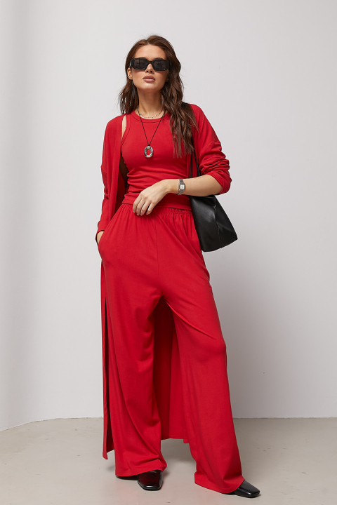 Вільний костюм із довгим кардиганом, майкою та штанами