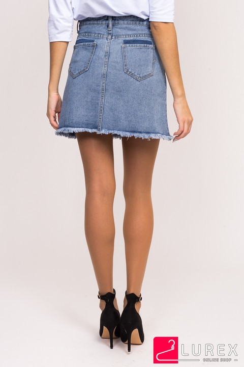 Фото 3 модели 3018 Джинсовая юбка с красивой дыркой IFR - джинсовая