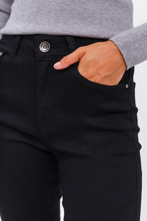 Фото 4 модели 2493 Классические прямые джинсы Elegants - чорні